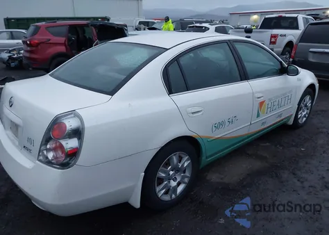 2005 Nissan Altima 2.5 S z USA, uszkodzony, nr VIN 1N4AL11D25C384443